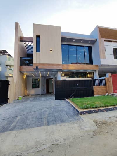 8 Marla Designer single Unit Brand New House Available For Sale in Block E Multi Gardens Islamabad.