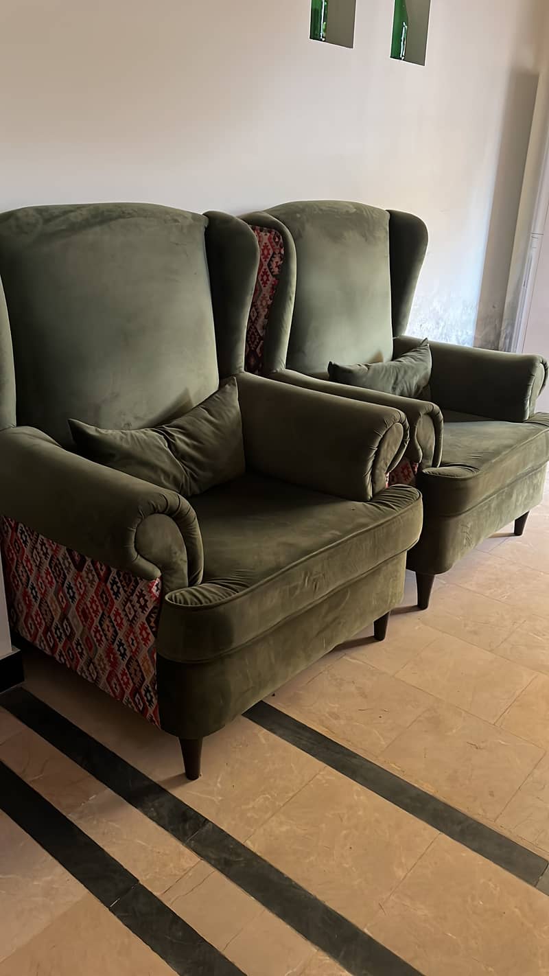 Velvet green sofas 1