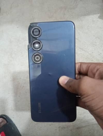 Box charger complete condition 10.6   Ram 2-2 128 gb 5g