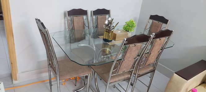 dining table with chairs