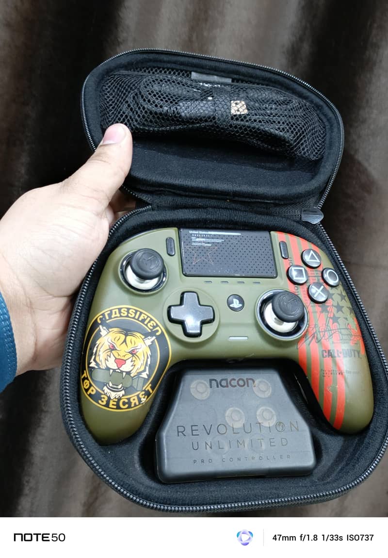 Nacon Controller ps4/ps5 /pc 7