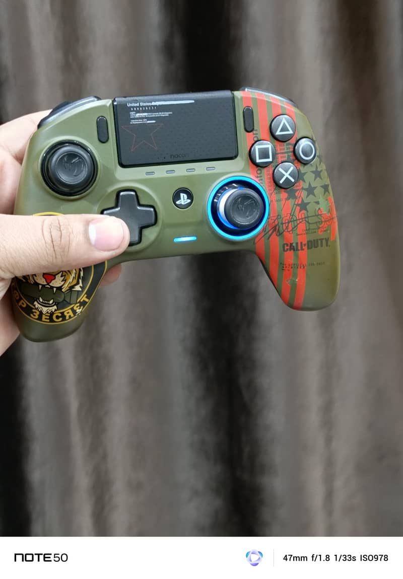 Nacon Controller ps4/ps5 /pc 12