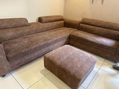 L shaped Molty Foam lounge sofa, 6 seater with puffy, full set.