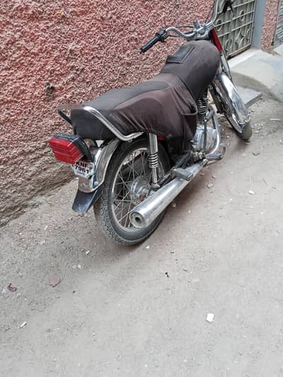 bike mai koi Kam nhi hai all ok lo or chalao