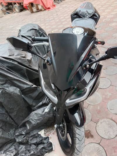 Kawasaki Ninja ZX - 3 R