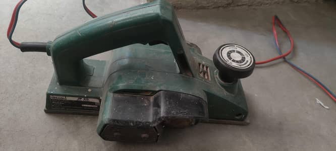 Hitachi Wood Planer