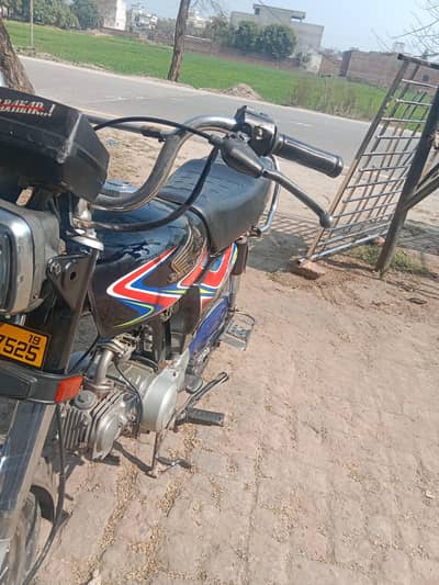 Honda cd70 19 model for sale location Sialkot