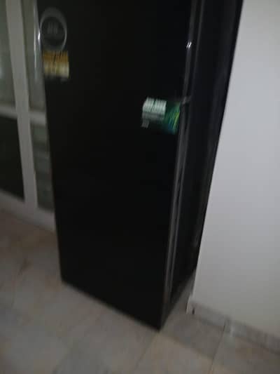 Hitachi fridge