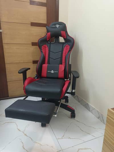 Gaming Chairs | Executive Chairs | Visitor Chairs | 03032999001
