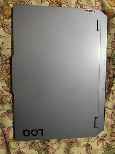 Lenovo LOQ 15