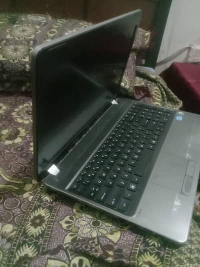 HP,corei5, 2Gen,4Gb-Ram,320Gbstorage,1.5gb Graphics Hd display 17inch