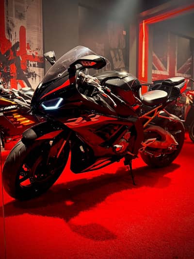 BMW S1000RR M package 400cc Dual Cylinder