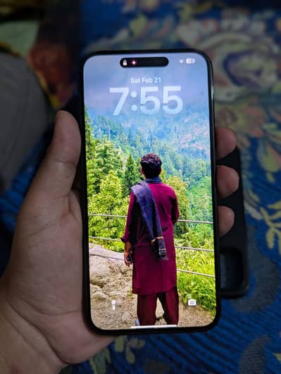 Iphone 15 pro max non-pta JV 10/10 scratchless