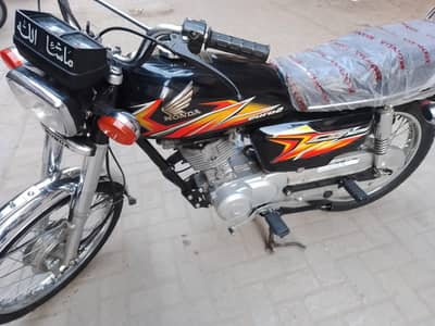 Honda 125 Hyderabad number 21 model