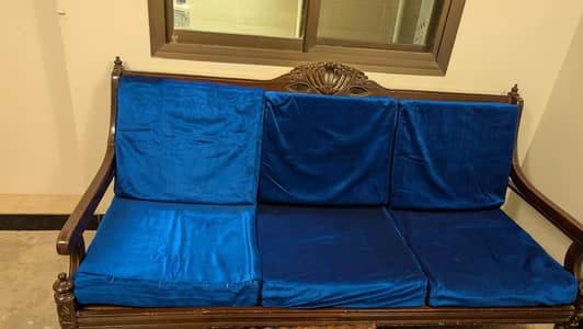 5 seater sofa set with center and side table and 6 chairs