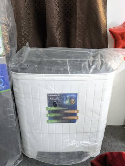 Kenwood semi auto Washing machine with spinner