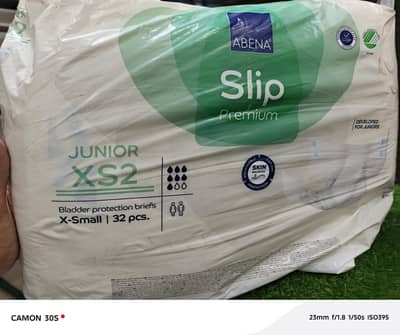 Abena Slip Premium Junior XS2 Small 32 Pack UK imported