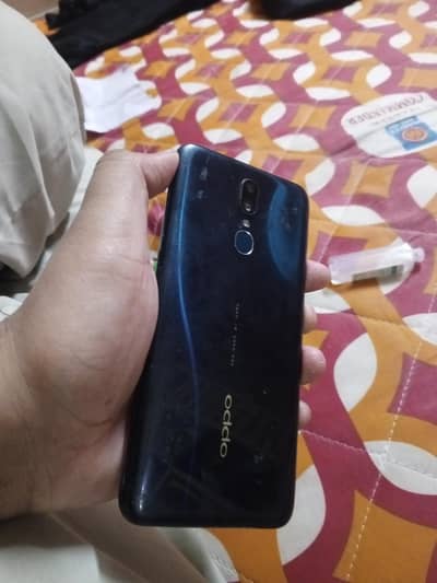 oppo f11 8/256 urgent sale 10/8 condition