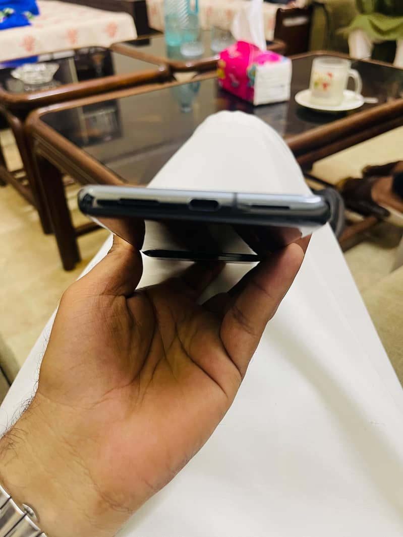 Google Pixel 7 pro 3