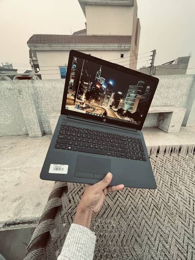 HP Ryzen 3 2GB Gaming Graphics Card Laptop