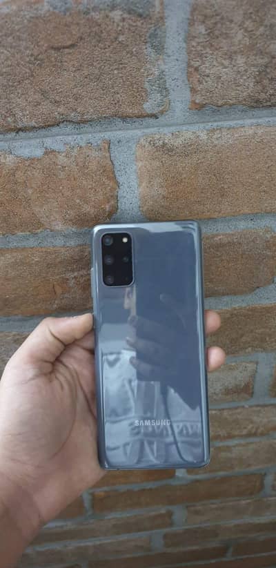 SAMSUNG S20+5G FOR SALE 45000 on minimum bids