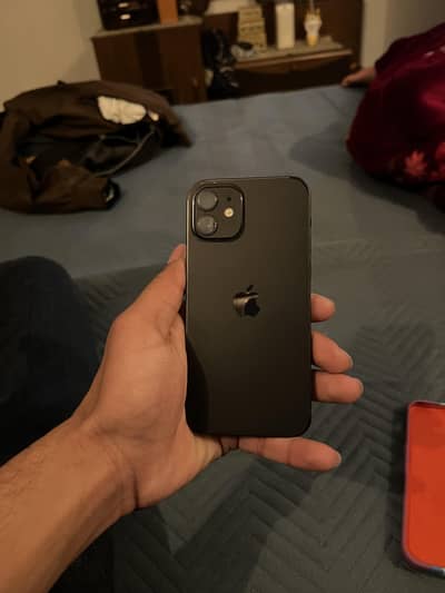 Capacity 64 , Battery health 95%