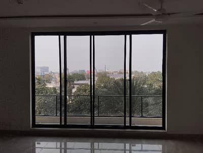 Al Haider Property Offer 2 Bedroom Apartment Available For Rent In Zameen Auram Gulberg 3