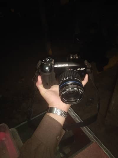 Olympus Evolt E330 DSLR from 2006 (plz read description first)