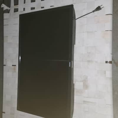 philips 32 inch LED tv. with un touch tv device.