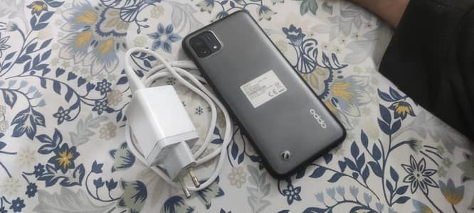 Oppo A16e - 10/9 condition