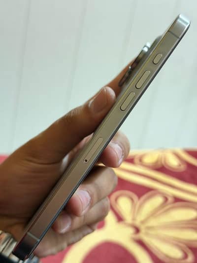Iphone 15 pro max PTA HK