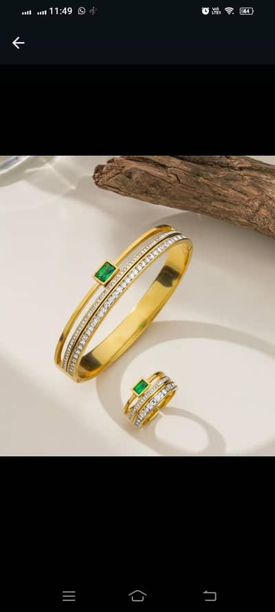 jewelry set Whatsapp 03118772781