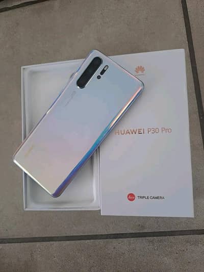 Huawei p30 Pro 8 GB Ram 256gbym WhatsApp number  03326744685
