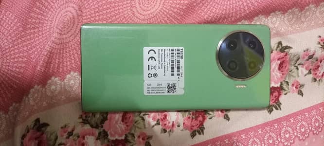 spark 20 pro plus. 10. /10 condition