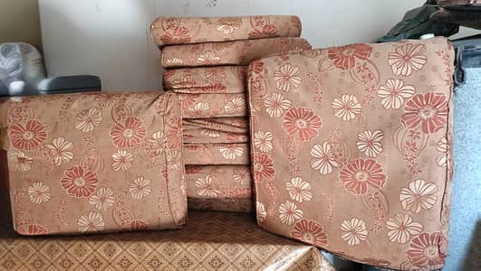 10 Sofa Gaddian (Cushions)