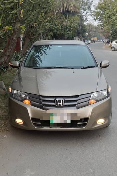Honda city IVTEC excellent condition & fule average