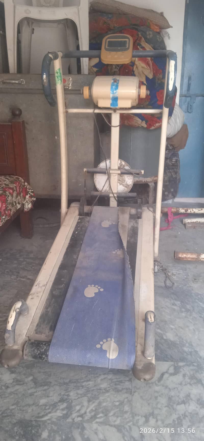 Treadmill Or Running Machine 2