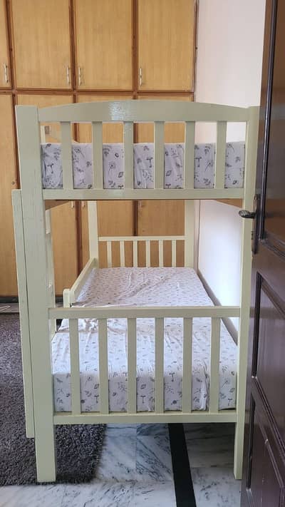 kids bed/bunker bed