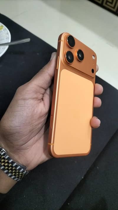 XR convert 17 pro 64 gb