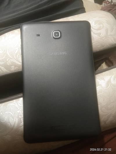 Samsung tab e