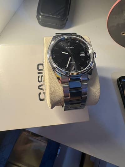 new just 3 times worn casio mtp 1302 raer just feel like rolex
