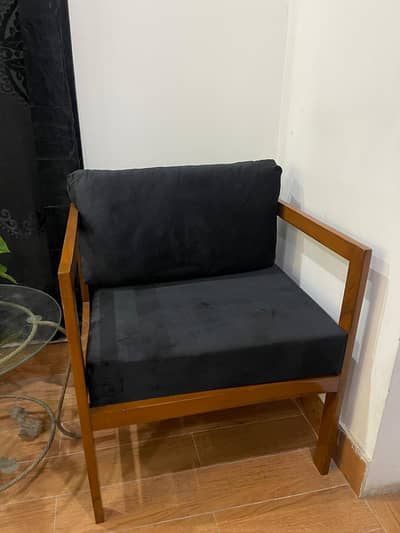 simple and compact pire shesham sofa