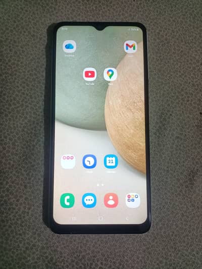 Samsung a12
