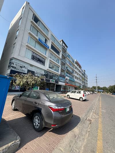 156 sq ft Shop For Sale Broadway Heights