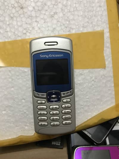 Sony Ericsson, BlackBerry, Motorola, Nokia, and a few UK phone brands.