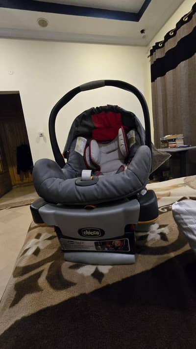 Chicco KeyFit 30 carseat