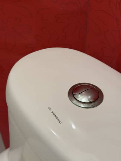 Good as New, genuine IDL standard imported toilet seats