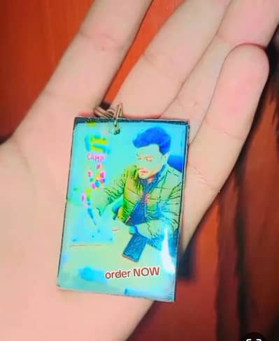 RESIN PHOTO KEYCHAIN