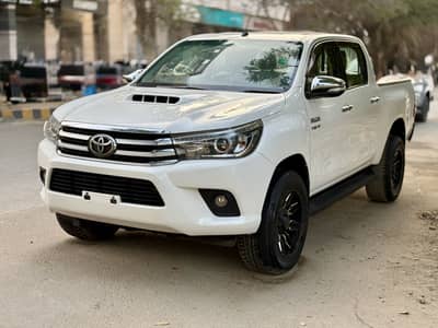 Toyota Revo V 2017 original