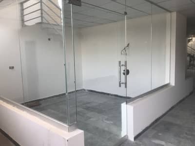 Shop Available For Rent